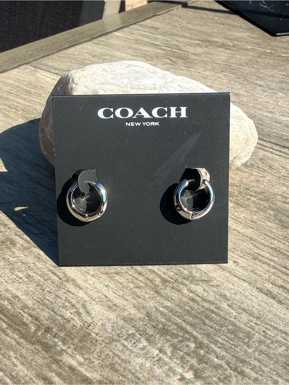 NWT COACH Silver Hoop Huggie Gorgeous Earrings - Picture 1 of 4